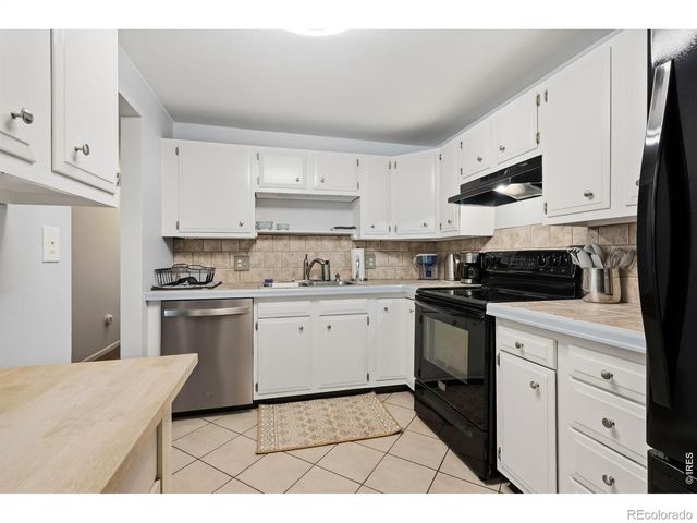 127 Placer Avenue, Longmont, CO 80504