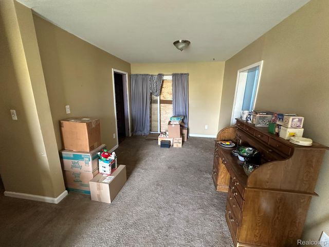 7166 Pardee Road, Taylor, MI 48180