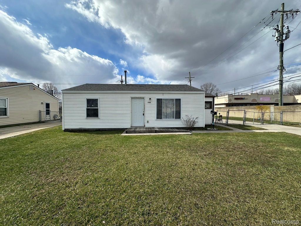 7166 Pardee Road, Taylor, MI 48180