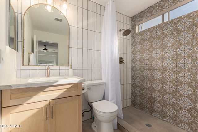 19634 N 12TH Place, Phoenix, AZ 85024