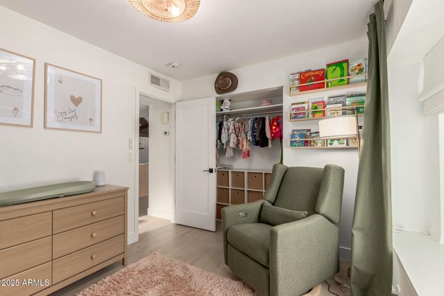 19634 N 12TH Place, Phoenix, AZ 85024