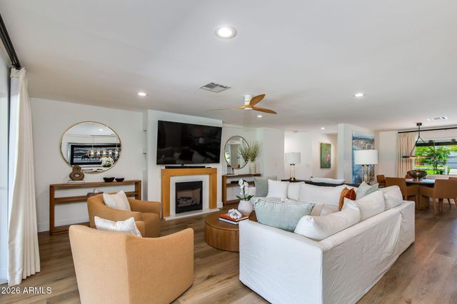 4332 N 39TH Street, Phoenix, AZ 85018