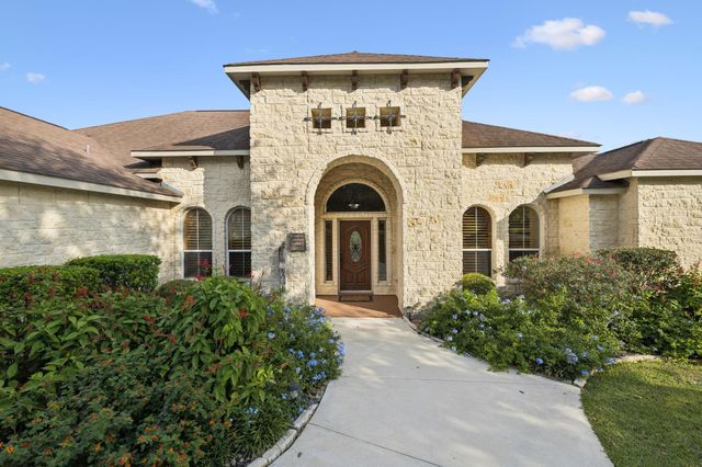 110 Wampum WAY, Seguin, TX 78155