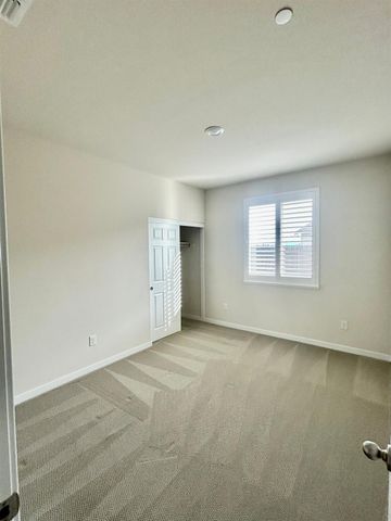 2261 Redhaven St, Marysville, CA 95901