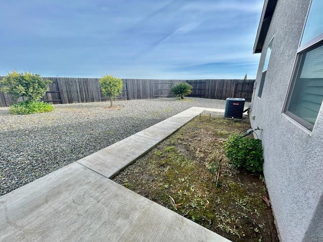 2261 Redhaven St, Marysville, CA 95901