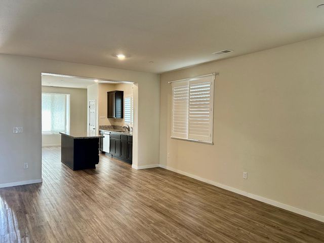 2261 Redhaven St, Marysville, CA 95901