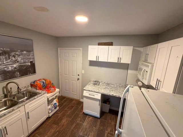 875 Long Branch Circle, Sugar Hill, GA 30518