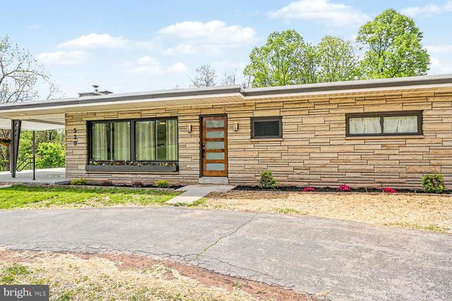 529 OLD YORK RD, New Cumberland, PA 17070