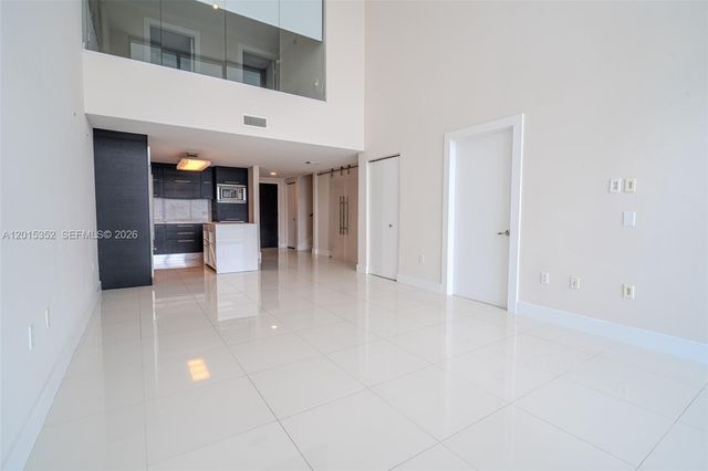 900 Biscayne Blvd 1707, Miami, FL 33132
