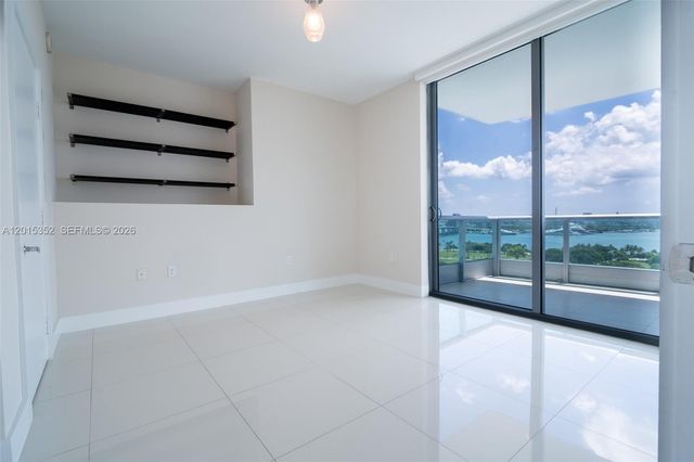 900 Biscayne Blvd 1707, Miami, FL 33132