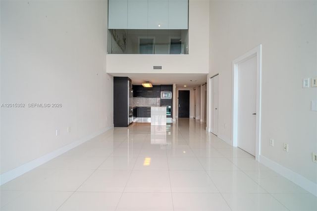 900 Biscayne Blvd 1707, Miami, FL 33132