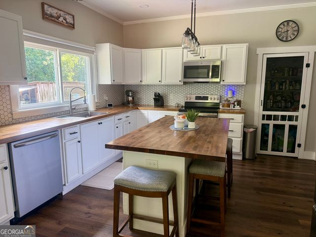 191 Bell Road, Milner, GA 30257