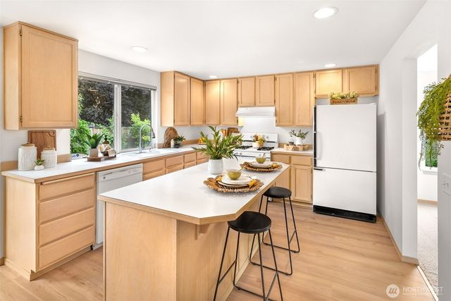 14627 48th Place W, Edmonds, WA 98026
