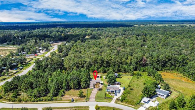 73 County Road 3401, Cleveland, TX 77327