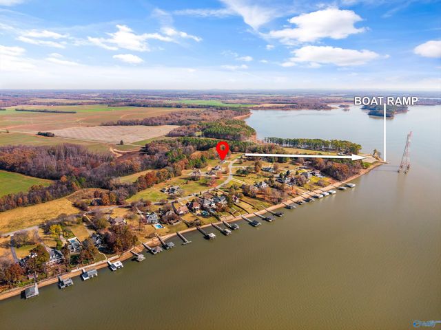 13927 Hatchie Lane, Athens, AL 35611