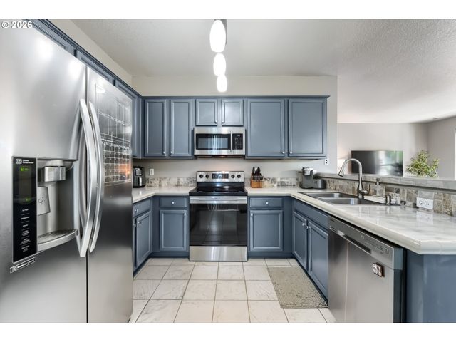 6253 Sw 183RD Ter, Beaverton, OR 97007