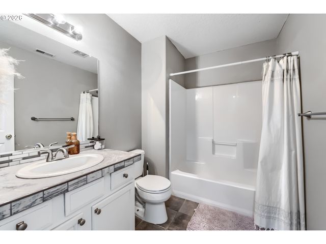 6253 Sw 183RD Ter, Beaverton, OR 97007