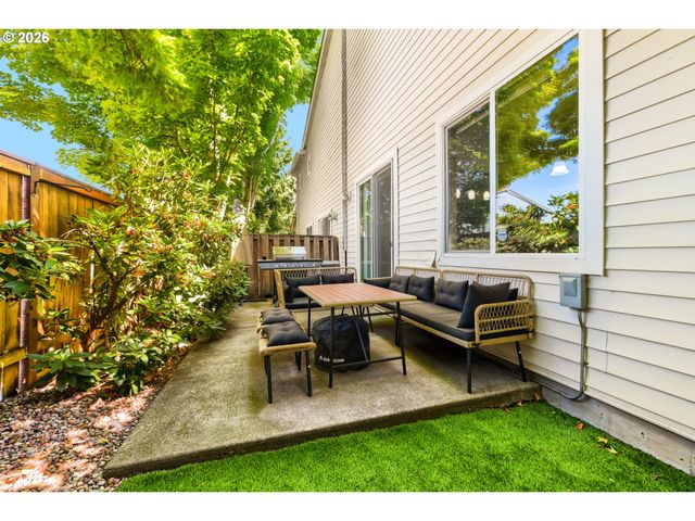 6253 Sw 183RD Ter, Beaverton, OR 97007