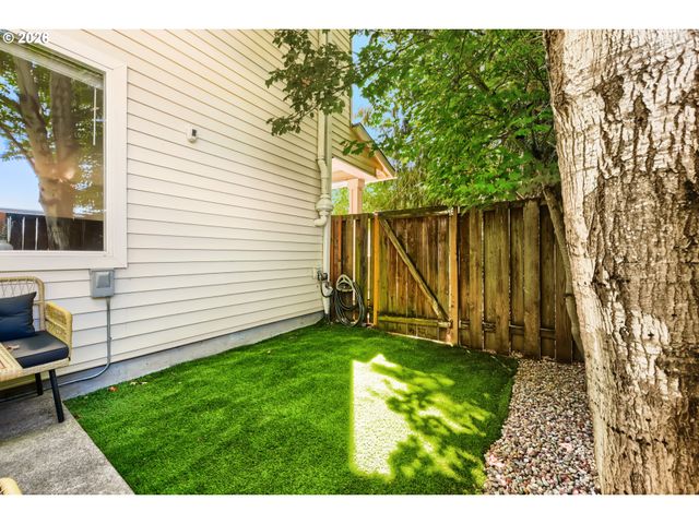 6253 Sw 183RD Ter, Beaverton, OR 97007