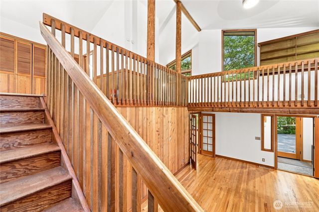 13193 N Madison Avenue NE, Bainbridge Island, WA 98110