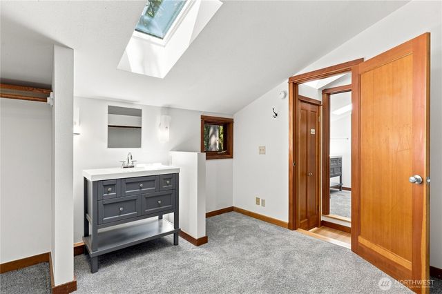 13193 N Madison Avenue NE, Bainbridge Island, WA 98110