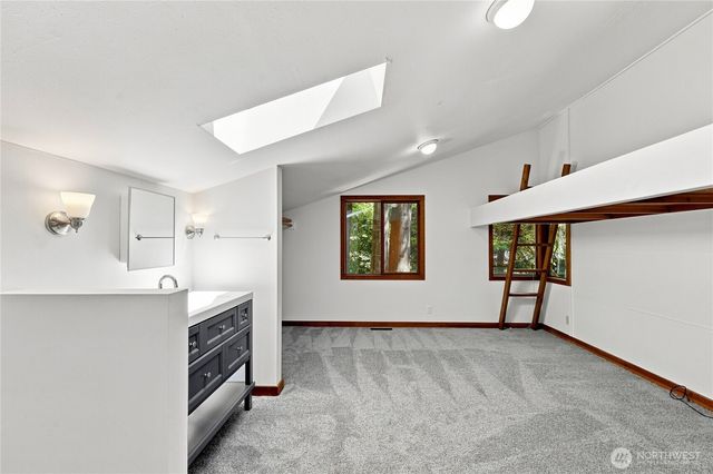 13193 N Madison Avenue NE, Bainbridge Island, WA 98110