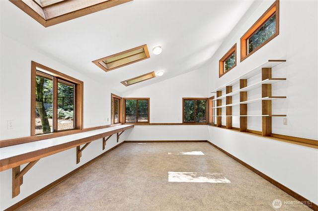 13193 N Madison Avenue NE, Bainbridge Island, WA 98110