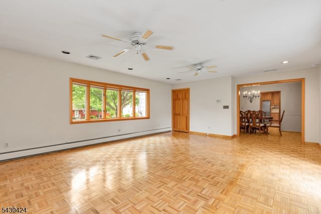 13 Harvard St, Summit City, NJ 07901