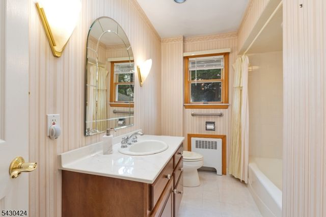13 Harvard St, Summit City, NJ 07901