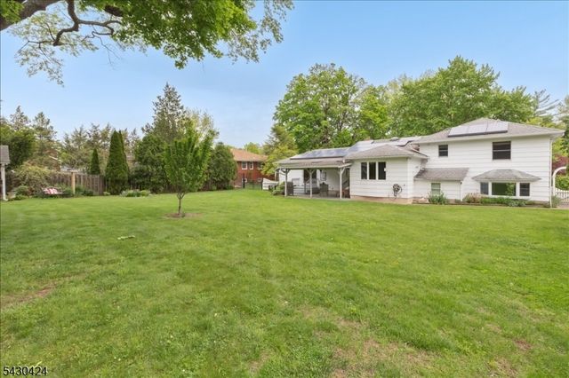 13 Harvard St, Summit City, NJ 07901