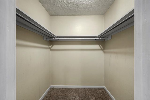 815 NW 49th St, Lawton, OK 73505