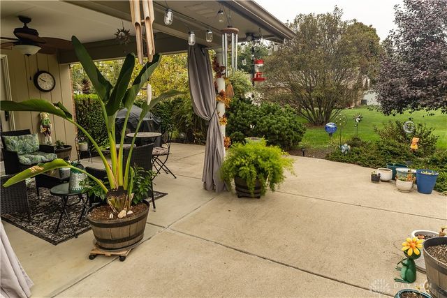 7184 Brantford Road, Butler Twp, OH 45414