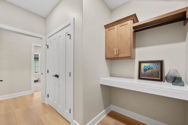 6134 N Hiebert Dr, Park City, KS 67219
