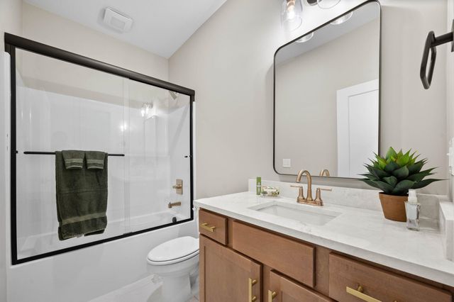 6134 N Hiebert Dr, Park City, KS 67219