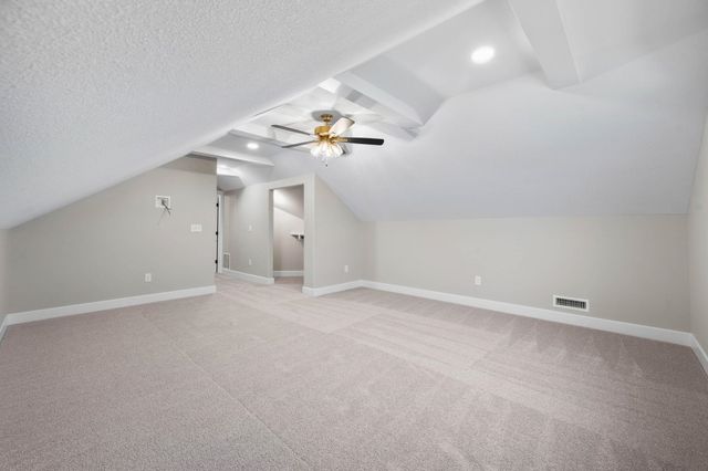 6134 N Hiebert Dr, Park City, KS 67219