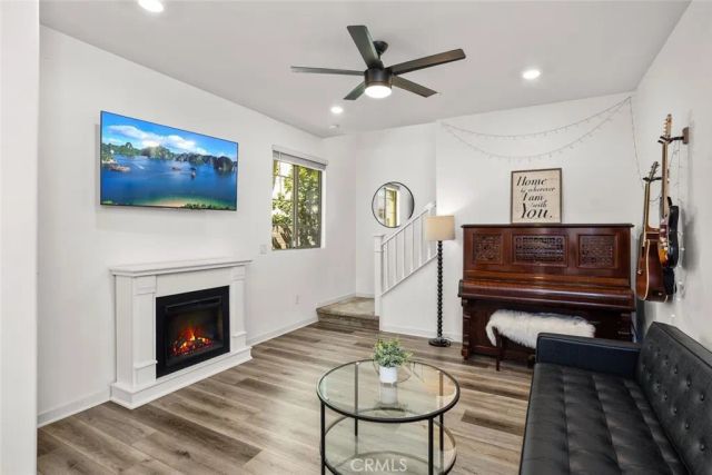 817 Cranberry Way, Upland, CA 91786