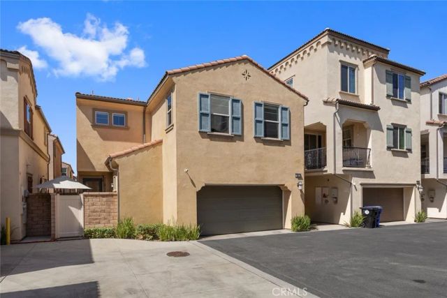 817 Cranberry Way, Upland, CA 91786