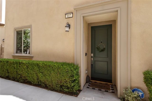 817 Cranberry Way, Upland, CA 91786