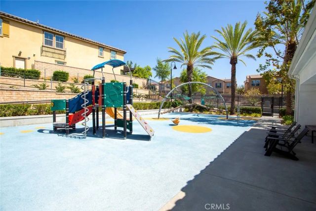 817 Cranberry Way, Upland, CA 91786