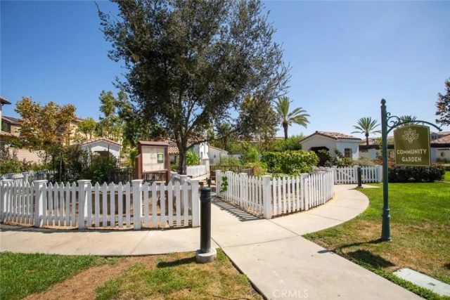 817 Cranberry Way, Upland, CA 91786