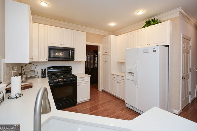 5008 Kendall Station NW, Acworth, GA 30102