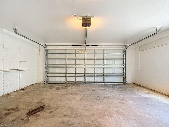 6072 Forest Villas CIR, Fort Myers, FL 33908