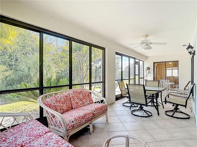 6072 Forest Villas CIR, Fort Myers, FL 33908