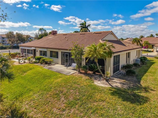 6072 Forest Villas CIR, Fort Myers, FL 33908