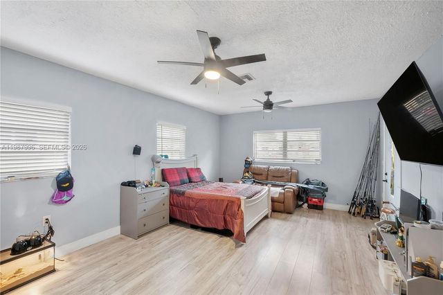 6320 Sherman St, Hollywood, FL 33024