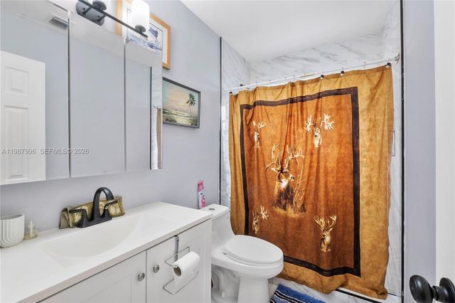 6320 Sherman St, Hollywood, FL 33024