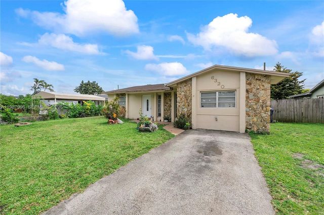 6320 Sherman St, Hollywood, FL 33024