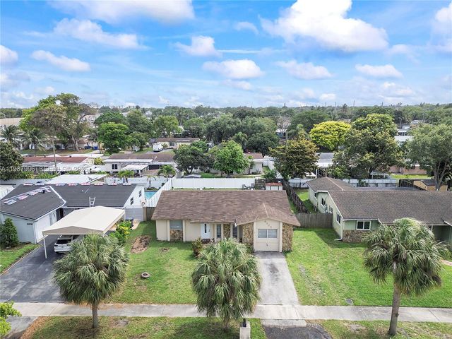 6320 Sherman St, Hollywood, FL 33024