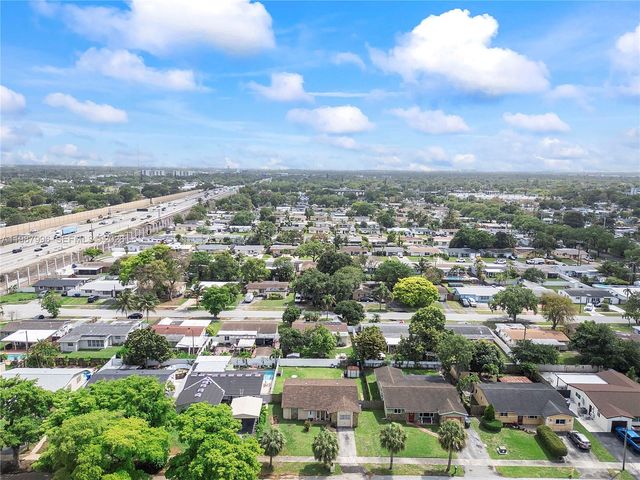 6320 Sherman St, Hollywood, FL 33024