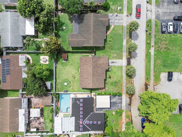 6320 Sherman St, Hollywood, FL 33024